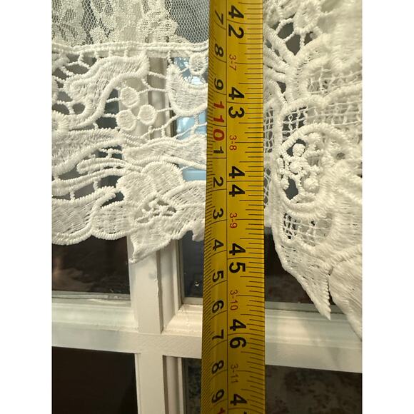 Polly & Esther Cream Lace Floral Cardigan/Cover Up size medium - Picture 6 of 7